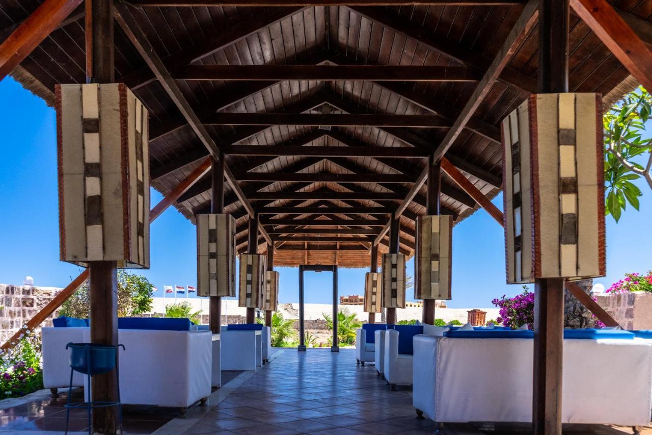 Abu Dabbab Lodge Экстерьер фото